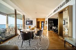 Five-Star Luxury Apartment in Jumeirah Bay Island