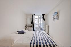 T2/T3 apartment in the Mazarin district.