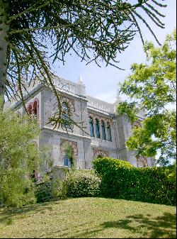 Stunning Villa built in an arabic style overlooking the sea at St Quay Portrieux