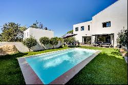 Marseille 12th, Les Trois-Lucs - Contemporary House with Garden and Pool