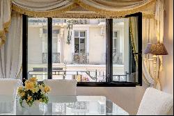 Exceptional 2 beds apartment in the heart of Cannes, rue d'Antibes