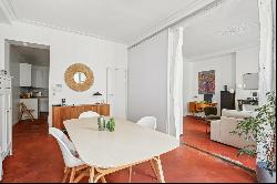 Paris  centre elegant Pied a terre St Germain des Pres