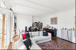 Family apartment with balcony and open views - Pereire / Avenue de Villiers