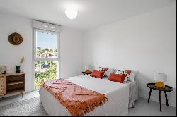 Antibes: Luxury duplex apartment - 112 m² , walking distance from Vieux Port