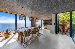 Luxury Penthouse with Panoramic Views in Roquebrune-Cap-Martin, Near Monaco