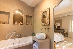 Chateauneuf-Grasse - Magnificent stone-built master residence