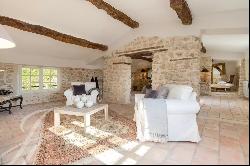 Chateauneuf-Grasse - Magnificent stone-built master residence