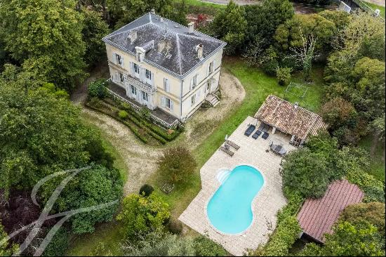 Around Bordeaux - Stunning Estate - John Taylor