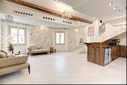 Real estate investment in Old Antibes - Character building for sale