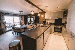 Ideally located apartment in the heart of Courchevel 1850