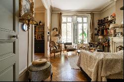 BEAUTIFUL HISTORICAL APARTMENT IN THE TOWN CENTRE