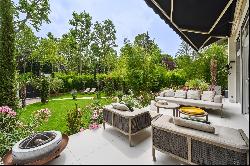 House of 480 sqm with garden - Neuilly-sur-Seine - Chateau