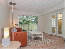 855 Dahlia Lane, #206, Vero Beach, FL