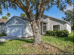 953 N 13th Square, Vero Beach, FL