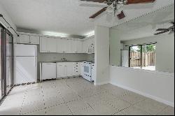 3345 Meridian Way N, #B, Palm Beach Gardens, FL