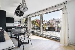 Parc Monceau - Courcelles : Superbe appartement avec terrasse plein Sud