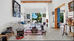 Saint-Tropez, Charming house a few minutes walking distance from the beach