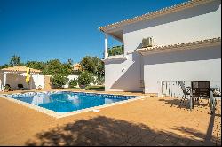 Detached house, 3 bedrooms, for Sale