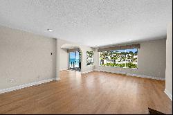 Delightful Bayside Sausalito Condominium