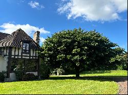 Belle propriété / maison avec piscine au milieu de la nature