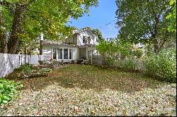 QUINTESSENTIAL HISTORIC NEW ENGLAND FARMHOUSE, FULLY UPDATED!