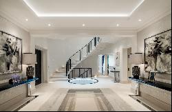 Outstanding luxury family home in Hampstead