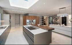 Outstanding luxury family home in Hampstead