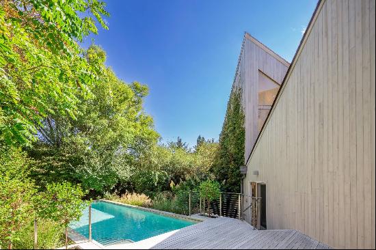 Architect Designed Amagansett Dune House