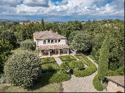 Charming Villa in Buonconvento