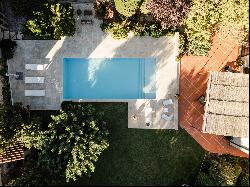 Charming, elegantly renovated winegrower's house with swimming pool