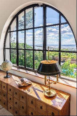 Luxury estate with a staning view to the sea on Mont Saint-Clair Sète