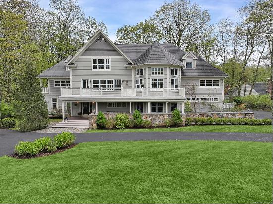 25 Lukes Wood Road, New Canaan, CT, 06840, USA