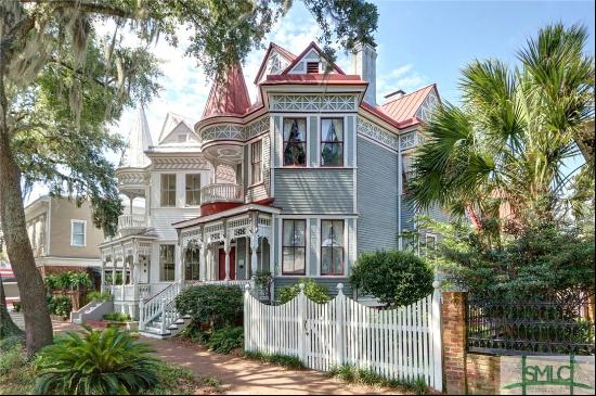 14 W Duffy Street, Savannah, GA, 31401, USA