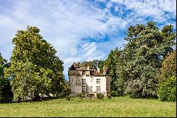 Chateau de Montchalin a moins d'une heure de Lyon et de Grenoble