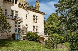 Chateau de Montchalin a moins d'une heure de Lyon et de Grenoble