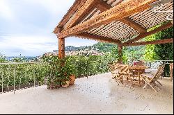 Charming house with pool and magnificent views, 30 minutes from Nice airport