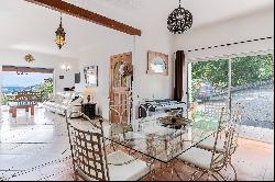 Charming house with pool and magnificent views, 30 minutes from Nice airport