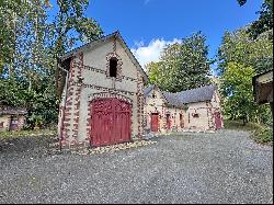 LANDERNEAU, STABLES TO BE REHABILITATED IN A PRETTY PARK