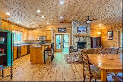 Ideal Cabin Retreat on Over Five Acres