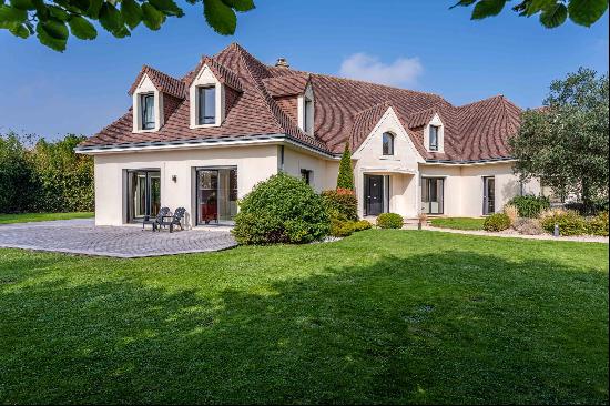 Normandie - Calvados, commune de bord de mer - Villa contemporaine de 400 m²