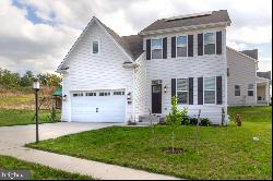 100 Powder Ridge Lane, York PA 17404