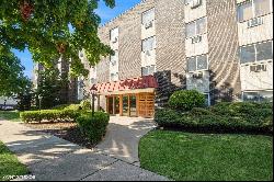 4700 Old Orchard Road #208, Skokie IL 60076