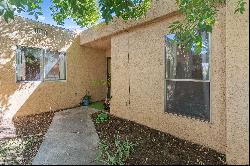 2512 Calle De Rincon Bonito, Santa Fe NM 87505