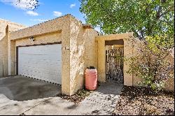 2512 Calle De Rincon Bonito, Santa Fe NM 87505