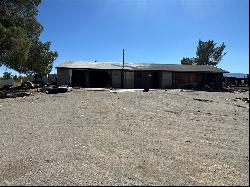 4366 Salerno Road, Phelan CA 92371