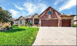 1770 W Driftwood Ct, Wichita KS 67204