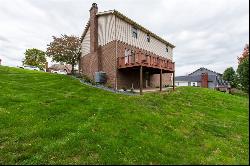 206 Crestwood Dr, Buffalo Twp - But PA 16055