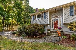 490 Sowams Road, Barrington RI 02806