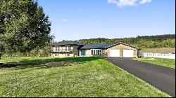 1205 Curry Road, Sewickley Twp PA 15083