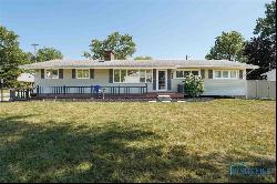 631 Canterbury Drive, Findlay OH 45840